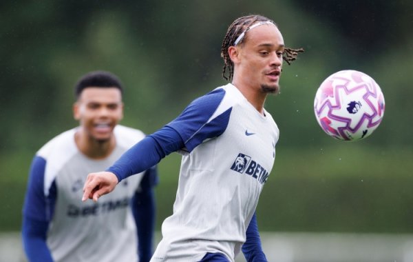 O Hara: It feels like Tottenham signing Simmons is like Manchester United signing Anthony, I m tired of him